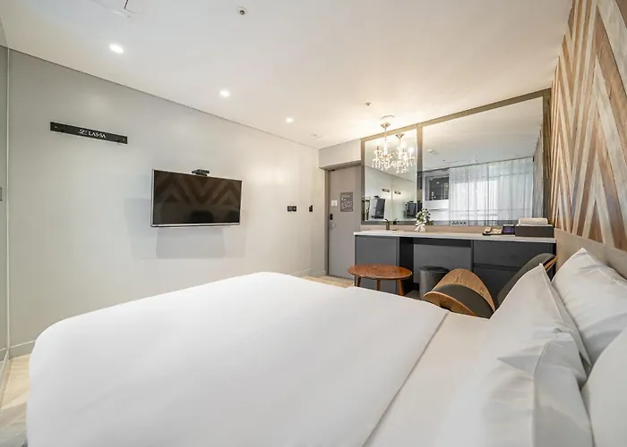 Hotel Lassa *